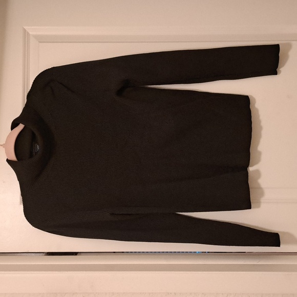 Euc Anthropologie Mauve hunter green turtleneck - Picture 4 of 10